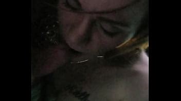 Sara chupa mi polla y se deja tocar el coño XVIDEOS