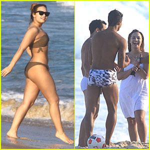 Demi Lovato Bikini Body Beautiful Bikini Demi Lovato Just Jared