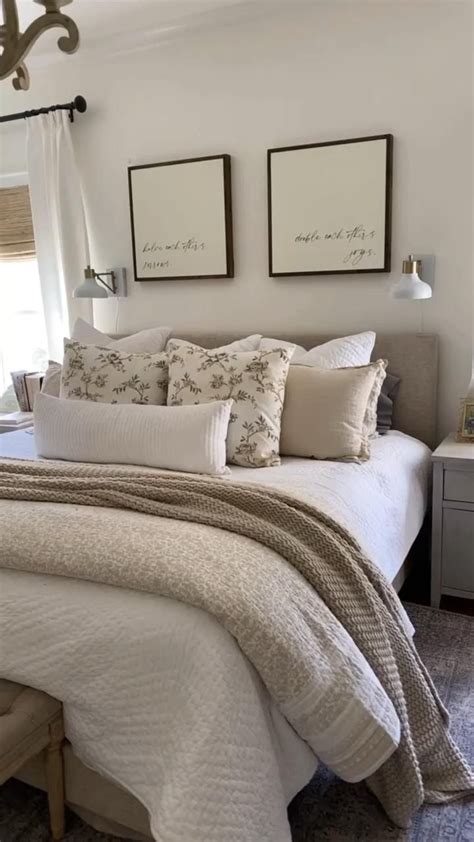 Embrace A Minimalist Appeal With These Beige And White Bedroom Ideas