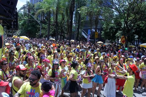 Carnaval Prefeitura de SP oferece mais de mil empregos temporários