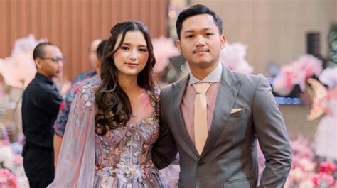 Pacaran Beda Agama Sarah Menzel Ikut Azriel Hermansyah Puasa Di Bulan