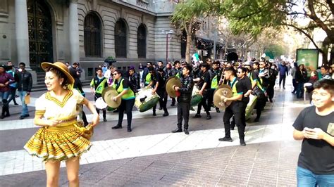 Banda Instrumental Yuranis Día de Bolivia 2018 Golondrina Fugaz con