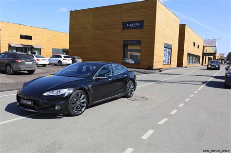 Larte Design Tesla Model S P85d Elizabeta 36