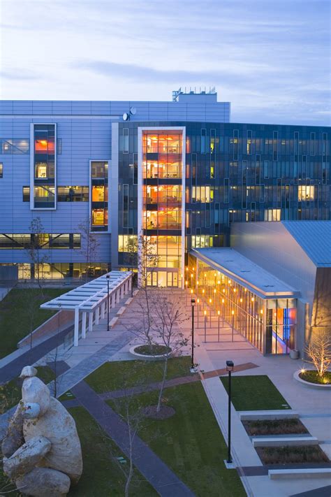 Team of UC San Diego Entrepreneurs Pushes Biomedicine Forward with