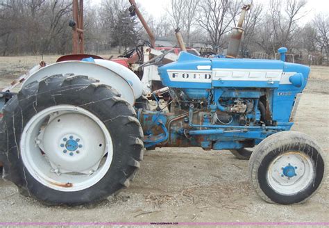 Ford 3400 Tractor In Eskridge Ks Item C4004 Sold Purple Wave