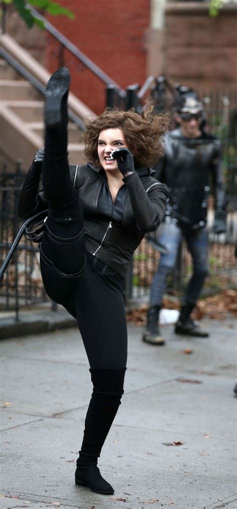 Camren Bicondova On The Set Of Gotham 12