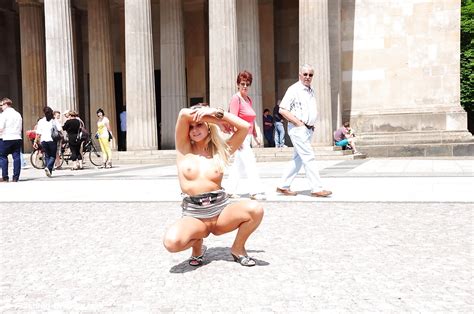 Sex Public Nude In Berlin Image