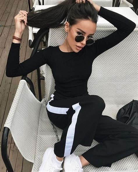 42 Cute Sporty Outfits Ideas To Try In Winter Cute Sporty Outfits