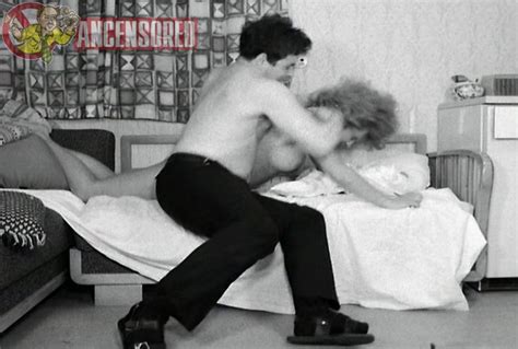 Naked Hanna Schygulla In Katzelmacher