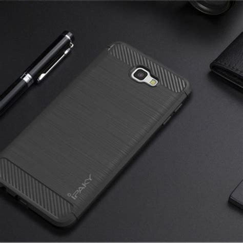 Jual SAMSUNG GALAXY J4 PLUS CASE SLIM FIT CARBON SOFTCASE FIBER MULTI