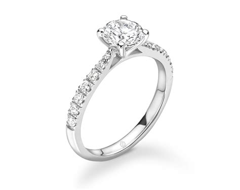 18k White Gold 6 Prongs Solitaire Round Cut Diamond Engagement Ring