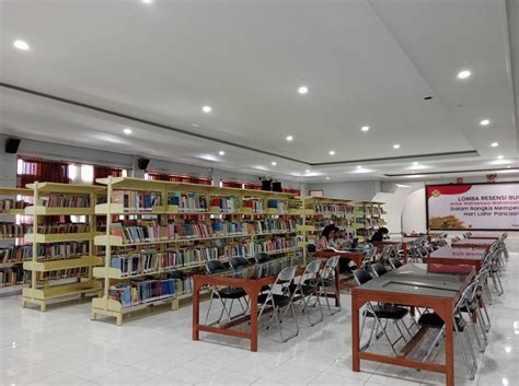 Mengenal Perpustakaan Kampus Unwira Kupang Sekolahtimur