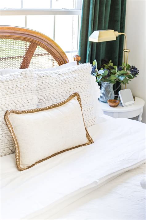 38 Essentials For The Perfect Guest Bedroom Bless Er House