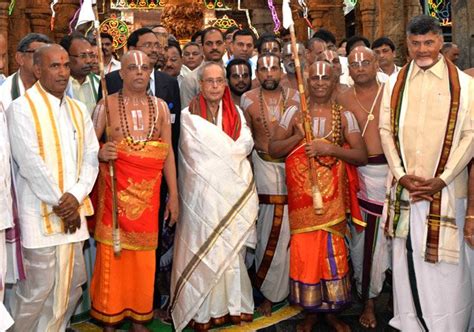 President Pranab Mukherjee Offers Prayers At Tirumala Temple India Tv