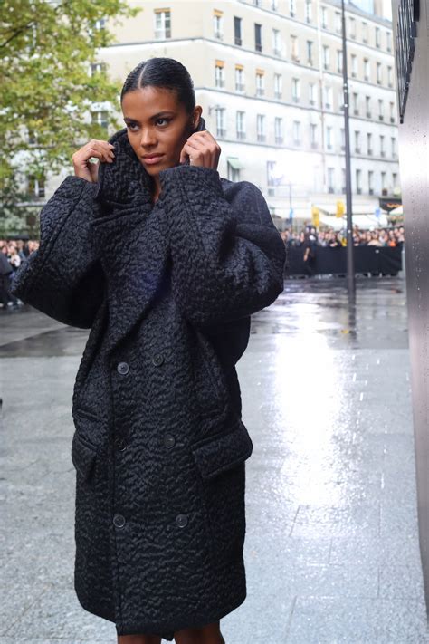 Invest In A Great Black Coat For Winter 2025 – Here Are Some Of The Best | British Vogue