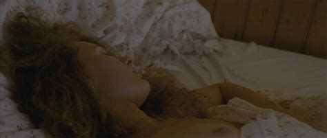 Nude Video Celebs Sarah Grunert Nude Zuflucht 2012