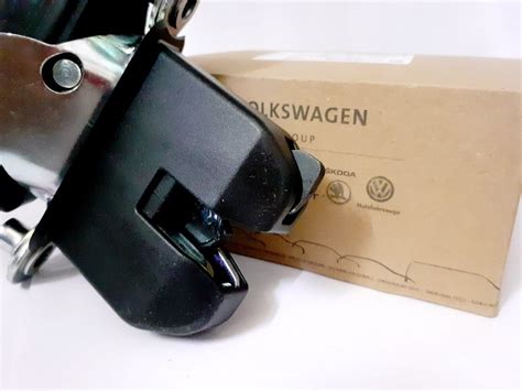 Chapa Cajuela Para Vento Original Volkswagen Meses Sin Intereses