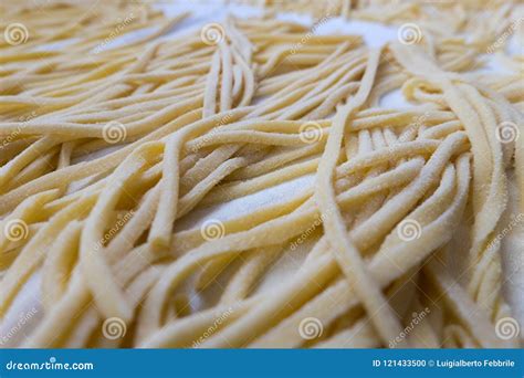 Pastas Tradicionales Hechas Caseras Italianas Nombradas Troccoli Foto