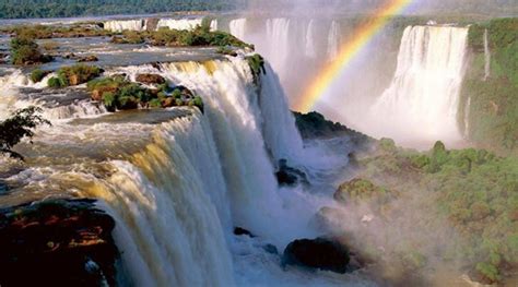 garganta-del-diablo-cataratas-iguazu - Beyond BA