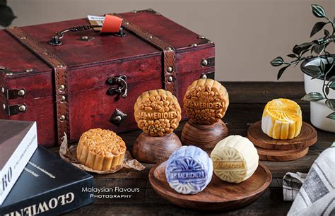 Award Winning Handcrafted Mooncakes Le Meridien Kuala Lumpur