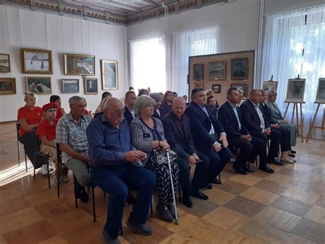 ⚡️ Родным участников спецоперации вручили награды. 8 сентября в ...