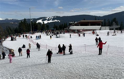 Ilgaz Da Ndaki Yurduntepe Kayak Merkezi Nde Hafta Sonu Yo Unlu U