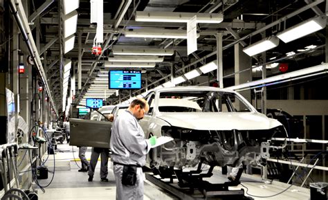 Volkswagen Hiring 380 More Employees For Tennessee Assembly Plant 2020 01 13 Assembly