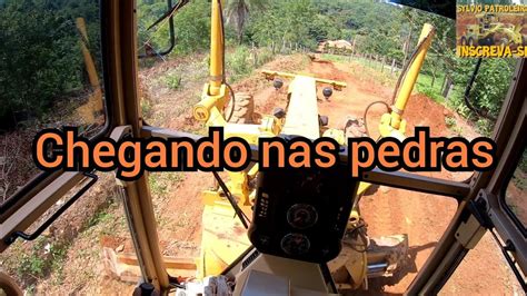 Saindo Da Ladeira E Chegando Nas Pedras Motoniveladora Caterpillar