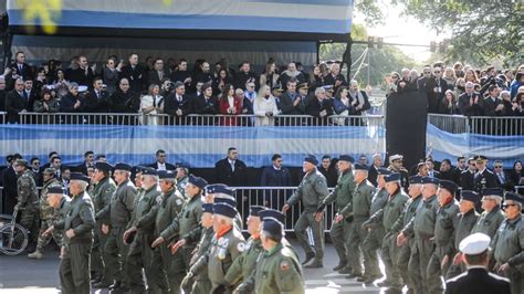 Manuel Adorni Respondi A Las Cr Ticas Al Desfile Militar A Algunos