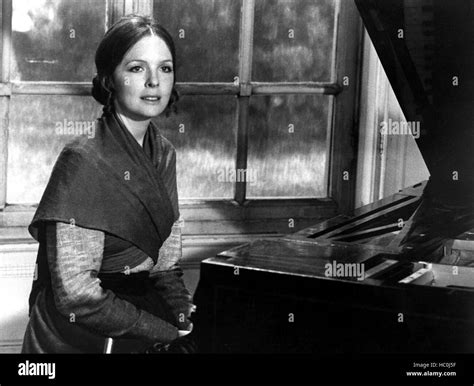 LOVE AND DEATH, Diane Keaton, 1975 Stock Photo - Alamy