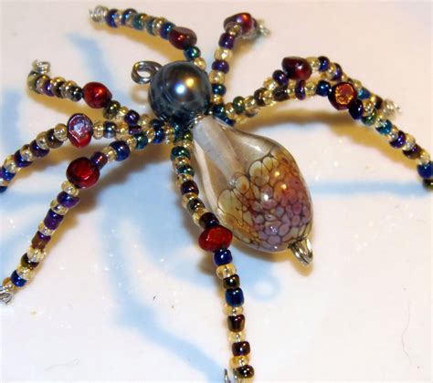 Christmas Spider Beaded Jewelry Jewelry Crafts Beaded Spiders