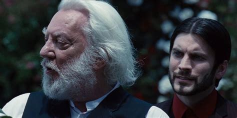 The Hunger Games What Happened To Seneca Crane