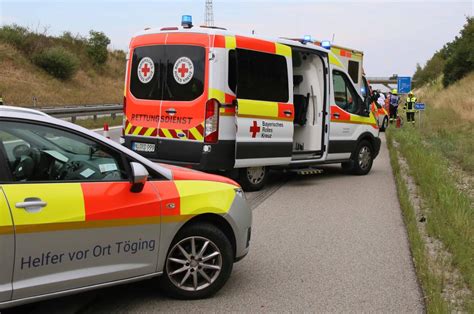 Fotos Unfall auf A94 bei Mühldorf Nord fordert fünf Verletzte