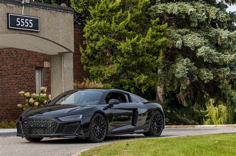 Location Audi R8 à Montréal, Laval & Québec – Vanguard