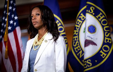 Representative Mia Love Once A Republican Star Loses Re Election In Utah The New York Times