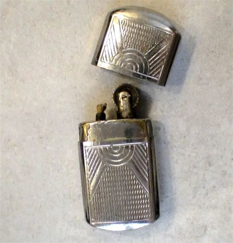 Briquet Ancien Ww Ww Poilu Art D Co Vintage Fuel Lighter Feuerzeug