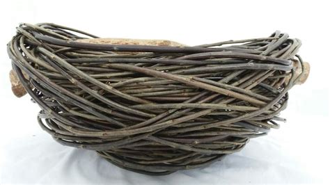 Interlace Basket With Hazel Handle Made With Brittany Blue Willow By