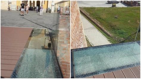 Foto Tirea Ta O Nou Bucat De Pe Podul De Sticl Din Alba Iulia A