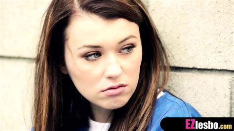 Redhead Lesbian Versus Brunette Bisexual Pussy Battle