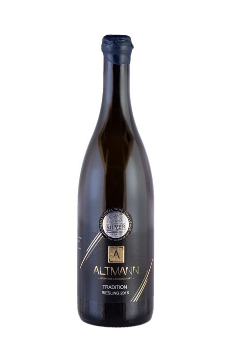 Der Wein der Woche: Riesling Tradition - ÖKGV – Österreichischer Koch ...