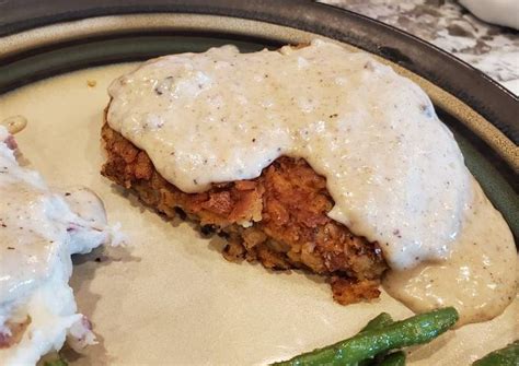 Recipe Of Perfect Classic Country Chicken Fried Steak With White Gravy