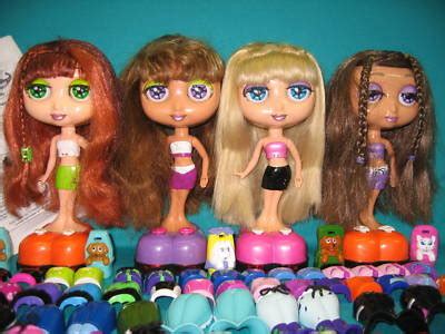 MATTEL DIVA STARZ--LARGE LOT--4 DOLLS PLUS 92 PIECES-- | #117358199