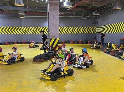 Cập Nhật Giá Vé Giờ Mở Cửa Mới Nhất Của đường đua Go Kart Vs Racing Tại Vincom Smart City