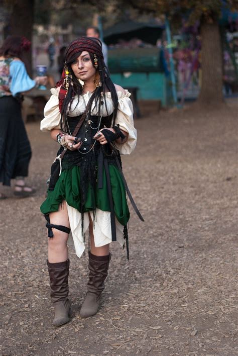 Pirate Lass By Tthor On Deviantart Renaissance Fair Costume Medieval