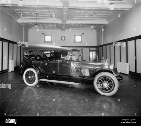 Locomobile Black And White Stock Photos And Images Alamy