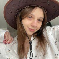 Agnessi Cam Girl Free Live Sex Show By Agnessi At Myhotcams Net