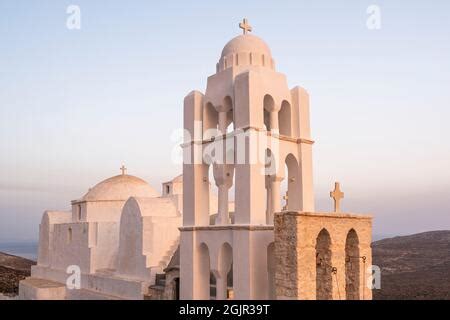 L église de la Vierge Marie Panagia dans l île de Tinos Les