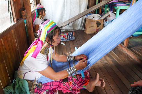 How To Take An Inle Lake Boat Tour In Myanmar Our Experience