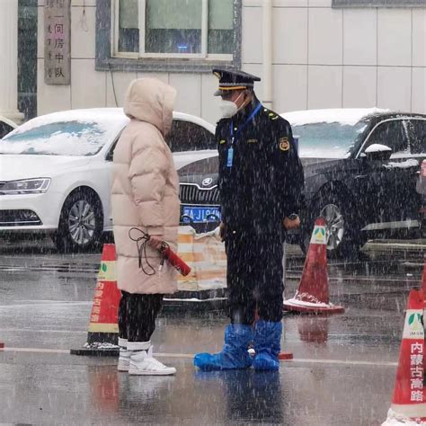 【内蒙古，有爱】300多份“暖心火锅”让抗“疫”战士暖胃暖心 新媒体经济网