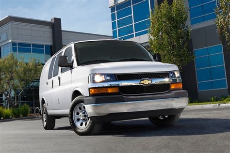 2014 Chevrolet Express 3500: New Car Review - Autotrader